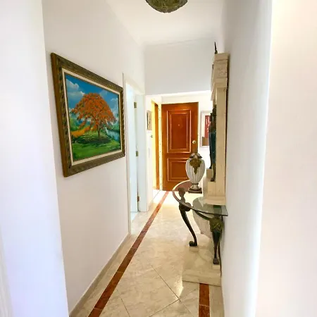 6 With Pool By Homing Apartamento